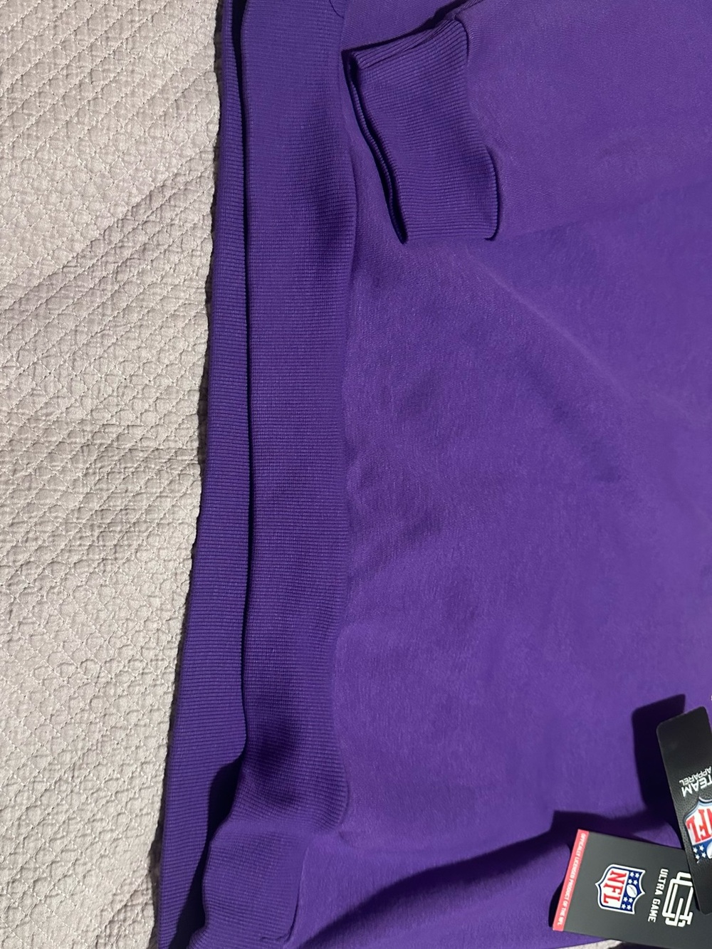 Men's Purple Crewneck Sweatshirt - Minnesota Vikings - Picture 7 of 12